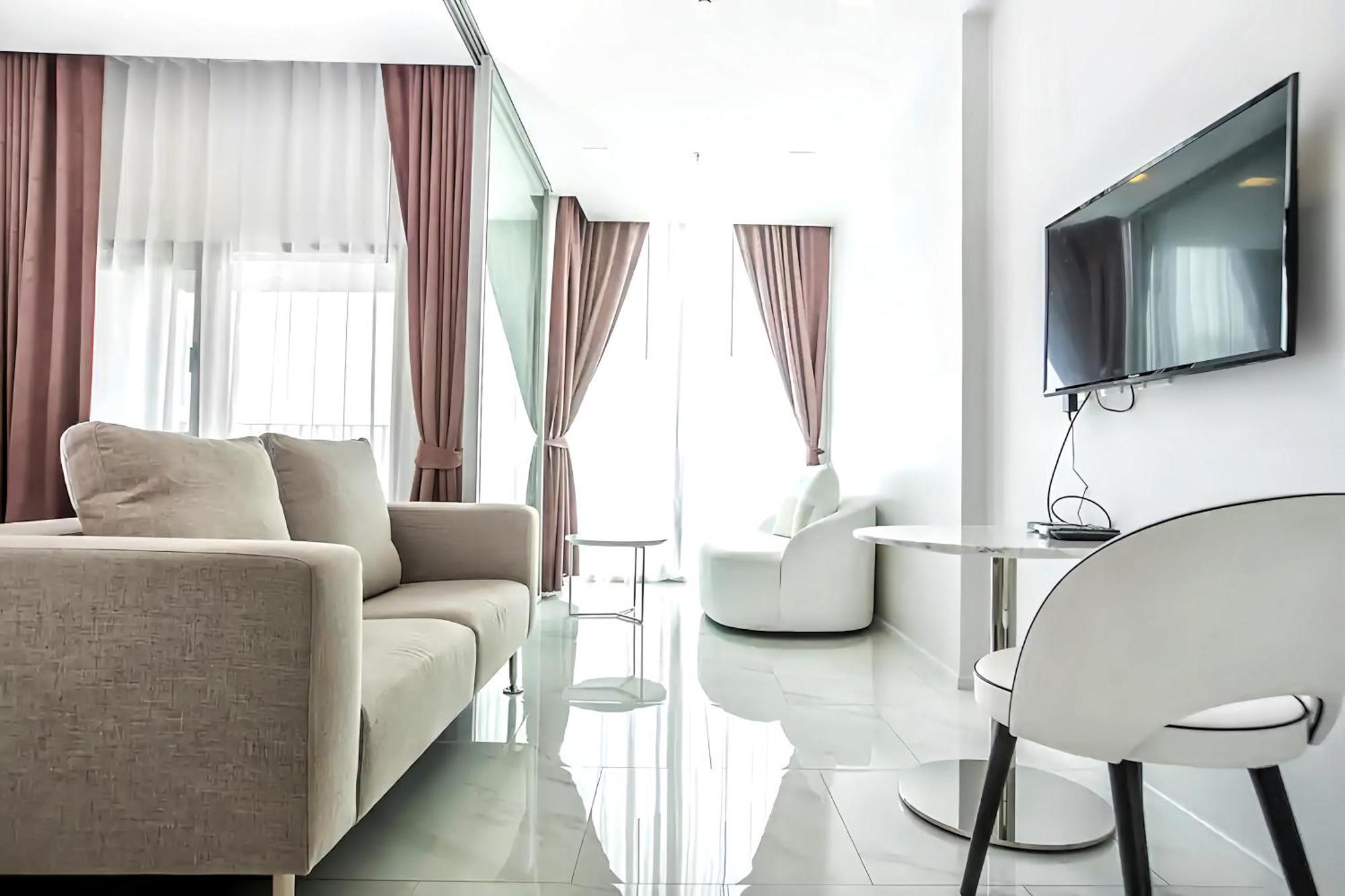 Hyde Sukhumvit 11 Bangkok